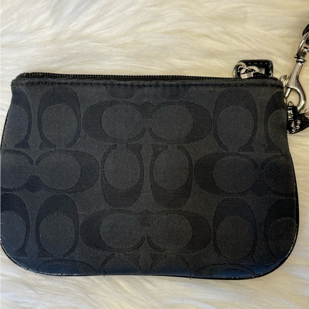 Vintage Coach Signature Black and Purple Wristlet - Picture 5 of 11